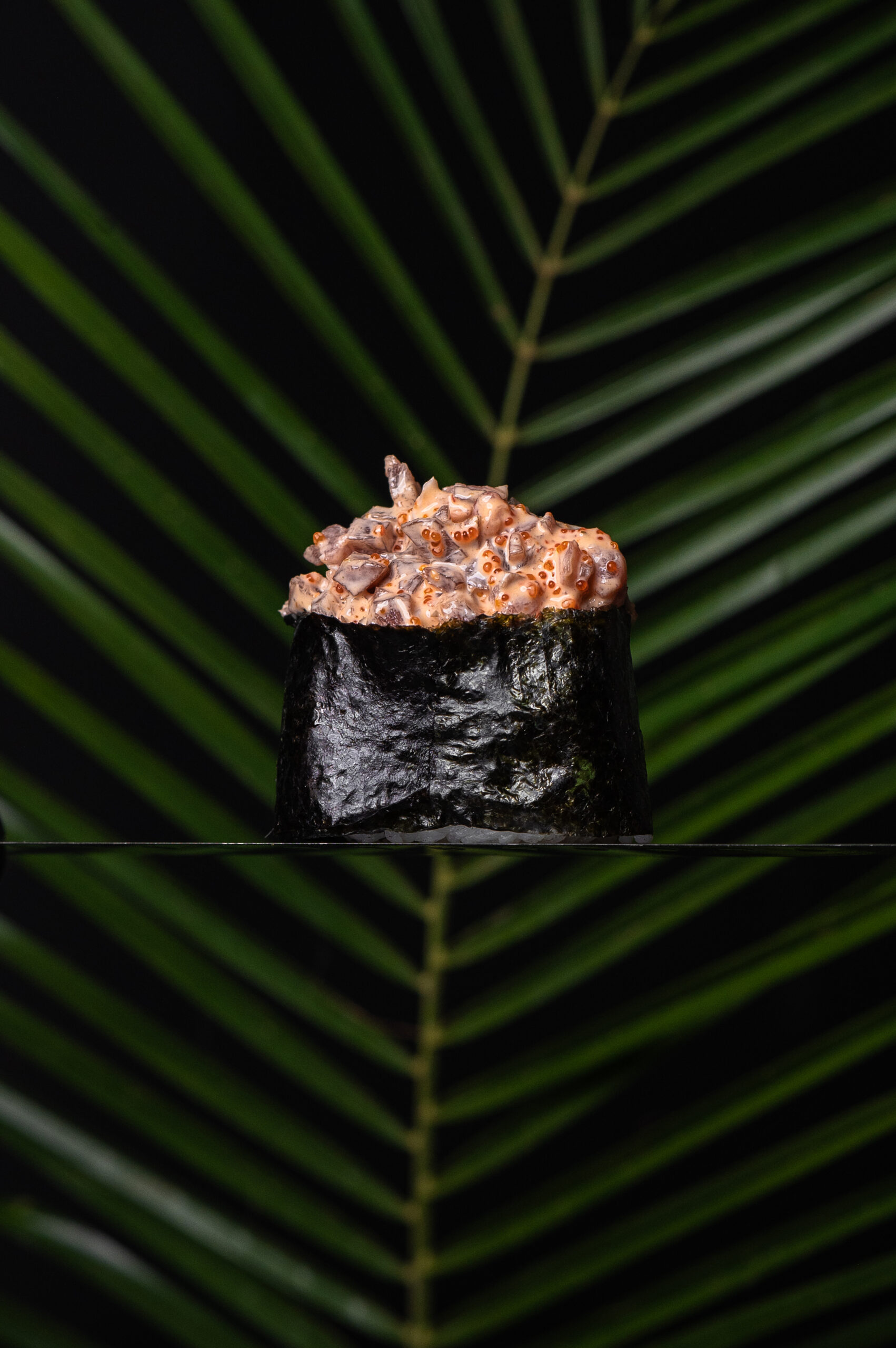 gunkan-tuna-scaled